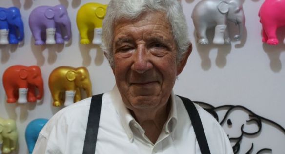 49efe469727608ed0ec33de28762bf51-sld