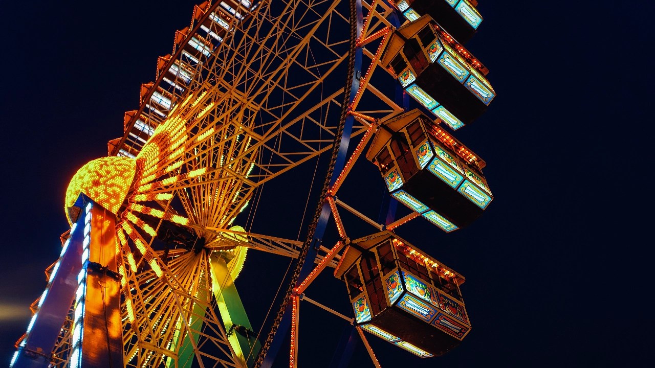 ธรรมศาสตร์แฟร์ 2567 มีวันไหน แจกตารางศิลปิน 12 คืน พร้อมวิธีเดินทาง