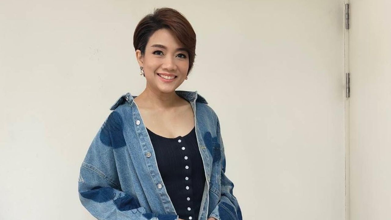 พิธีกรสาว ดาว อภิสรา ถูกช่อง 3 เลิกจ้างหลังทำงาน 19 ปี ได้ค่าชดเชย 300 วัน