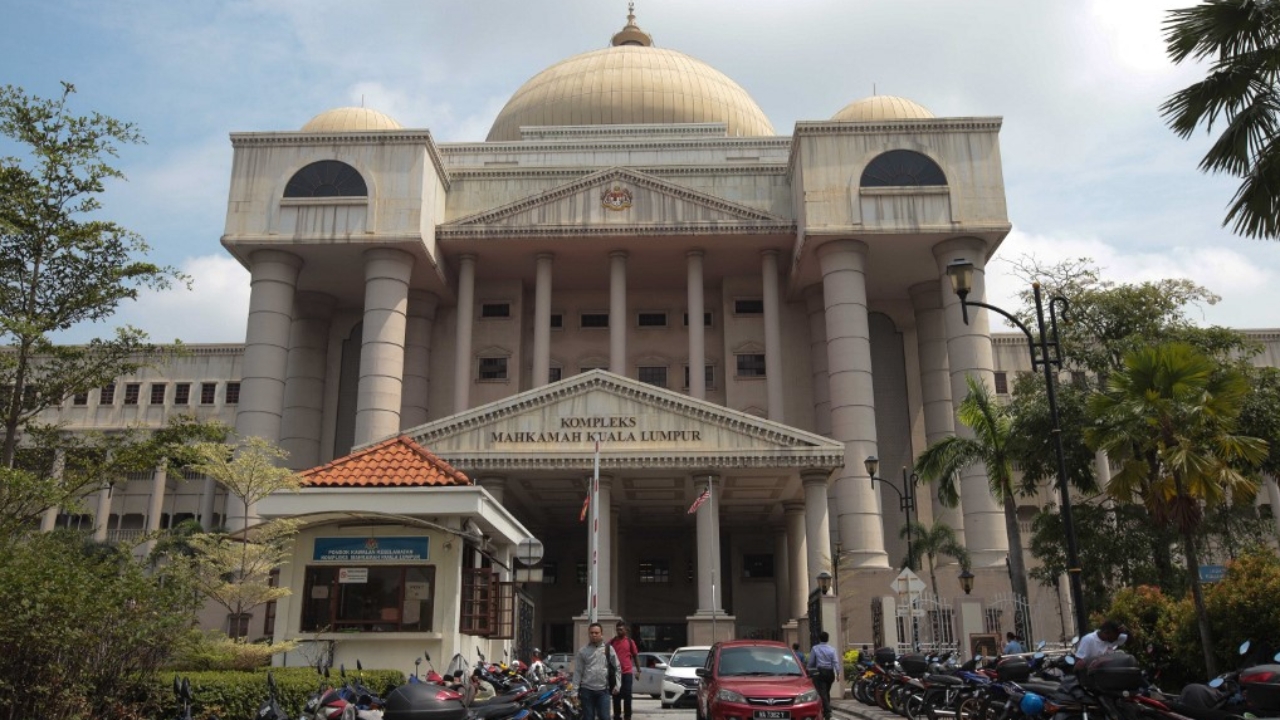 สยอง มาเลเซียตั้งข้อหาชายวัย 53 สังหารแม่ตัวเอง เก็บศพในตู้แช่แข็ง 3 ปี