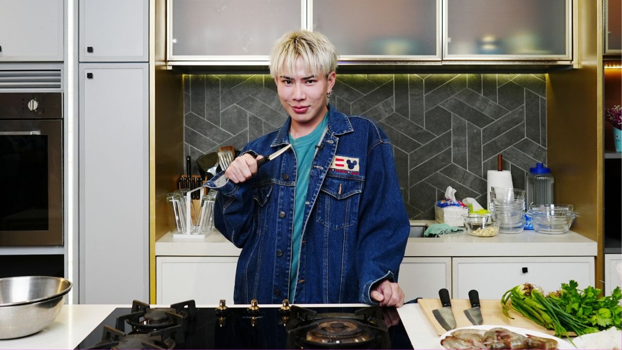 เอม วิทวัส เคลียร์ใจหลังถูกมองขี้วีน เล่าเหตุโดนปาของใส่หน้าบนเวที (คลิป)