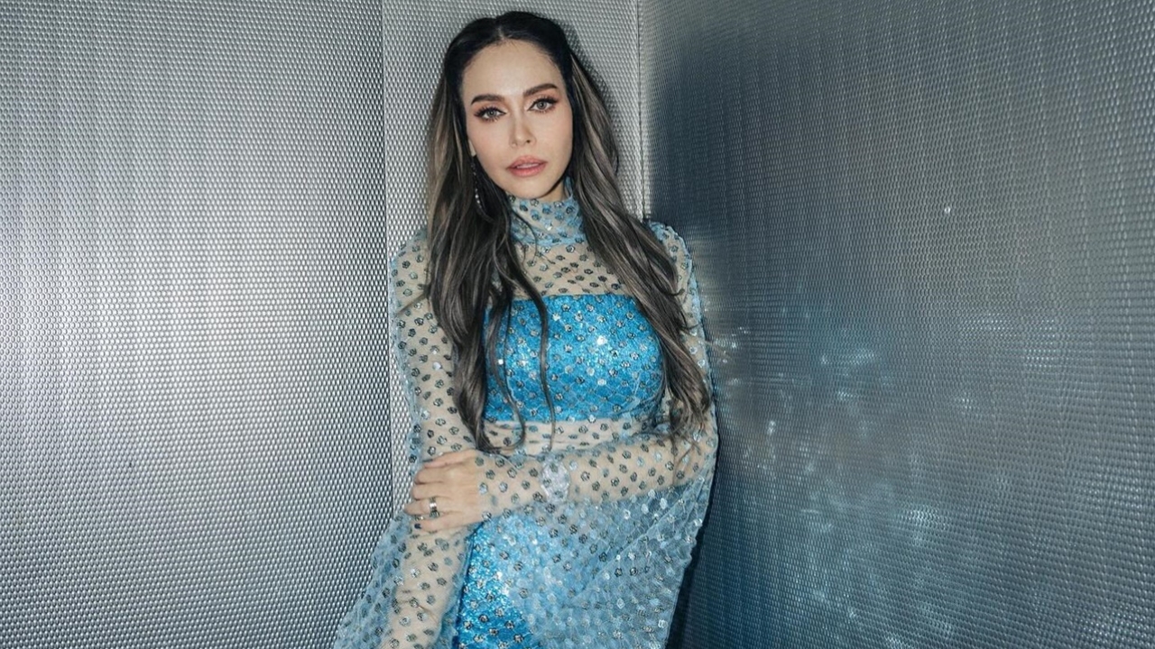 นัท มีเรีย เคลื่อนไหวแล้ว เผยป่วยเนื้องอก จนคนเข้าใจผิดคิดว่าท้อง