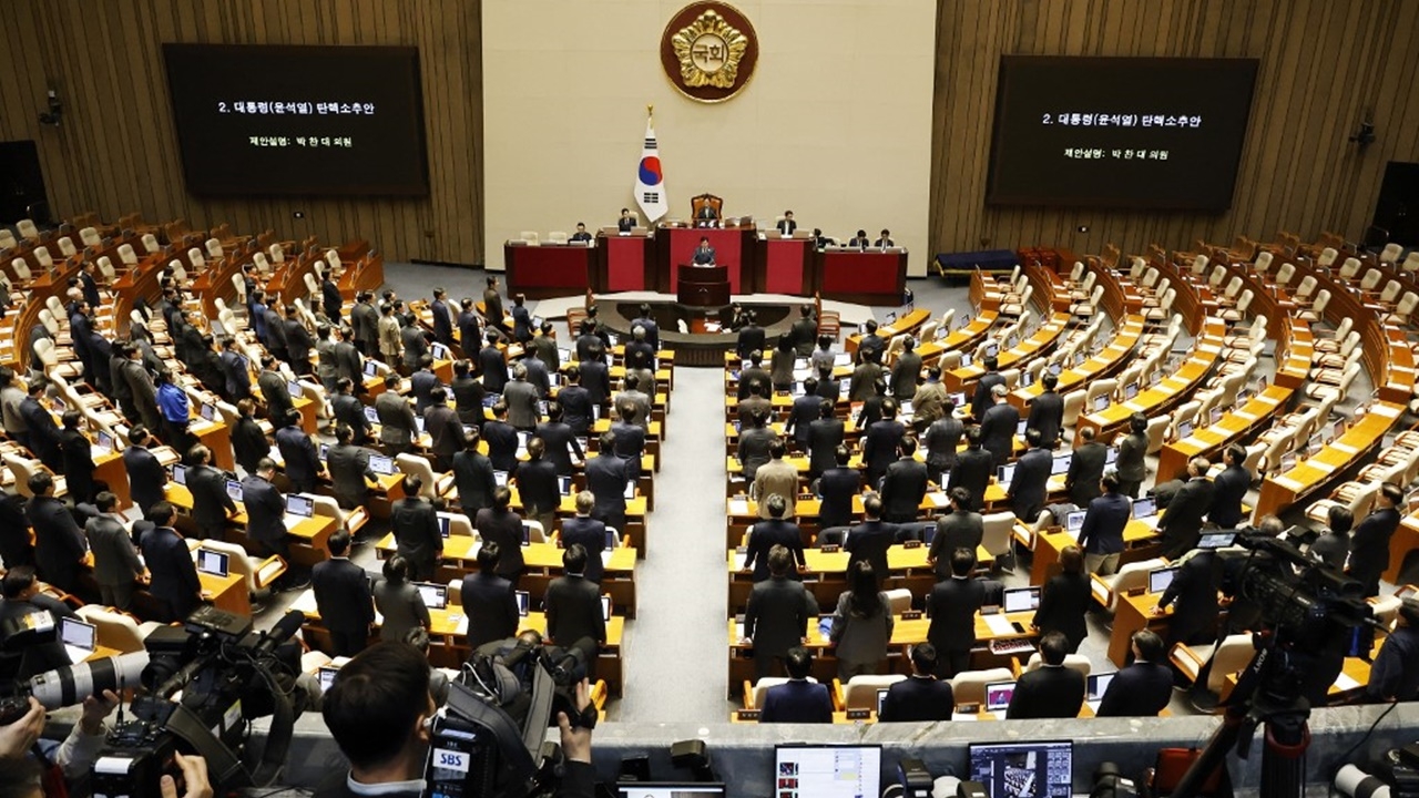 ฝ่ายค้านเกาหลีใต้ ถอดถอน ปธน.ไม่สำเร็จ รบ.บอยคอต ทำองค์ประชุมไม่ครบ