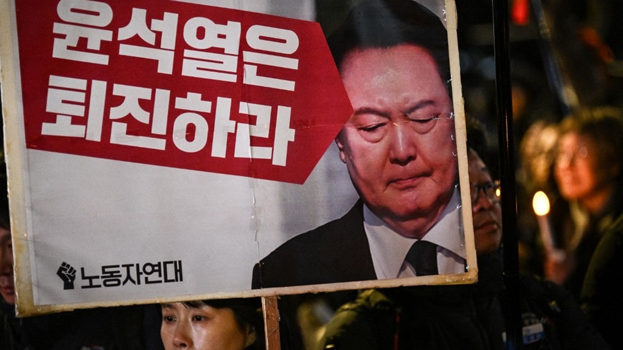 ฝ่ายค้านเกาหลีใต้ยื่นญัตติถอดถอน ปธน.แล้ว-รมว.กลาโหมขอลาออก